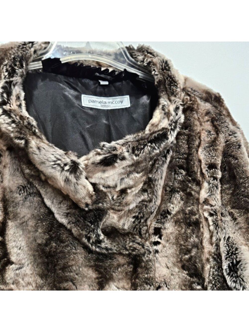 Pamela McCoy Coat Womens 1X Brown Tan Faux Fur Luxury Holiday - Picture 3 of 13